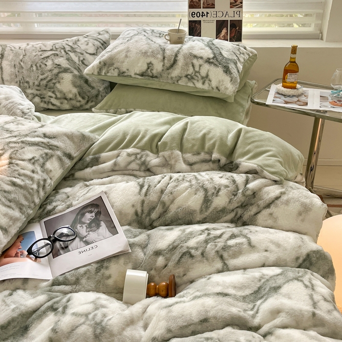 91家纺网 家纺一手货源 找家纺 金爱家 2024新款立体牛奶绒兔毛绒印花四件套 兔毛印花-大理石绿