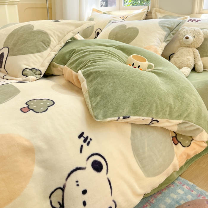 91家纺网 家纺一手货源 找家纺 沐慕 2024新款200g加厚牛奶绒四件套 绿色爱心兔