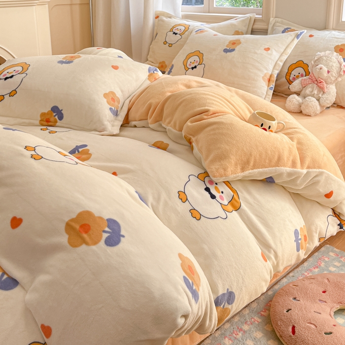 91家纺网 家纺一手货源 找家纺 沐慕 2024新款200g加厚牛奶绒四件套 萌萌鸭