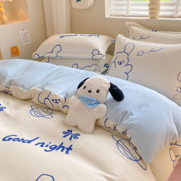 91家纺网 家纺一手货源 找家纺 沐慕 2024新款200g加厚牛奶绒四件套 星球狗