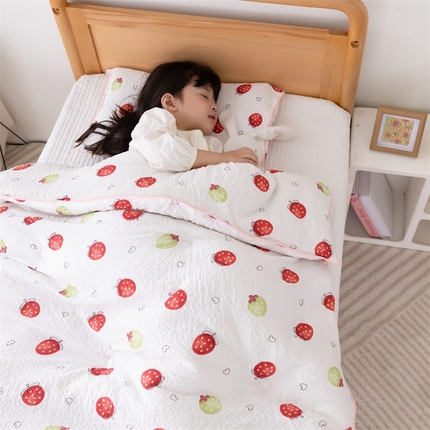 91家纺网 家纺一手货源 找家纺 （总）心卓 2025年新款直播皱皱纱冬被加厚被子被芯 儿童成人学生