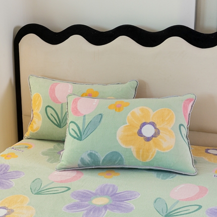 欧喜璐 2024新款A类加厚牛奶绒印花单枕套 花海