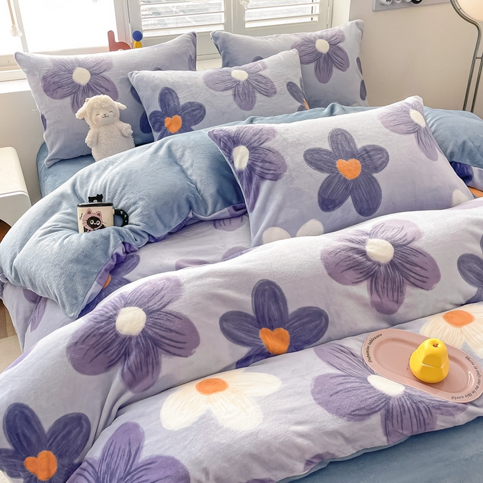 91家纺网 家纺一手货源 找家纺 梵克保罗 2024秋冬印花卡通轻奢纯色牛奶绒单品四件套 浪漫花语