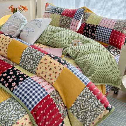 91家纺网 家纺一手货源 找家纺 （总）青竹苑 2024新款床盖款四件套牛奶绒夹棉床盖宝宝绒豆豆被套学生三件套