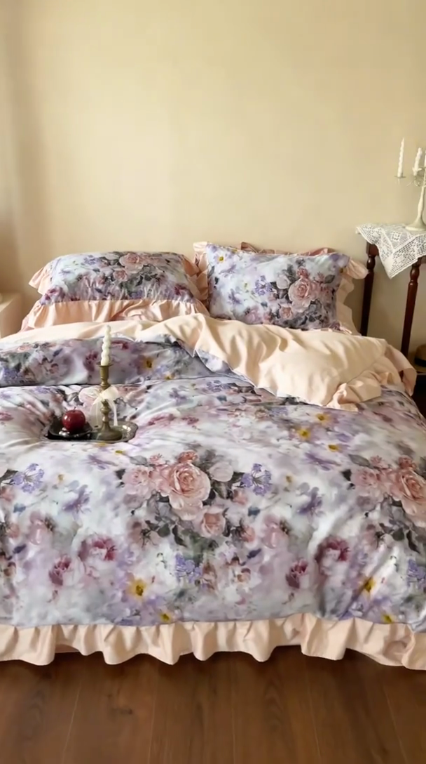 91家纺网 家纺一手货源 找家纺 窝米 2024新款100支数码长绒棉花边工艺款四件套-璐菲 璐菲-雪灰