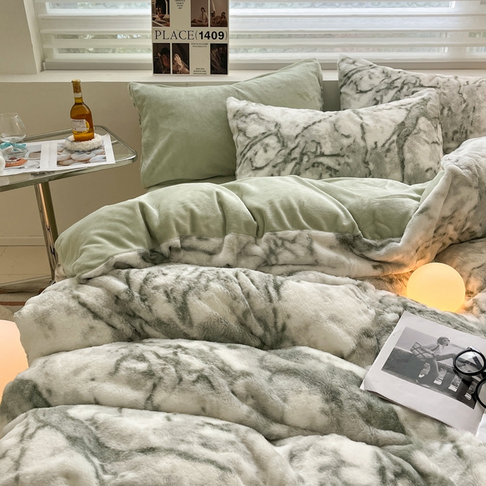 91家纺网 家纺一手货源 找家纺 金爱家 2024新款立体牛奶绒兔毛绒印花四件套 兔毛印花-大理石绿