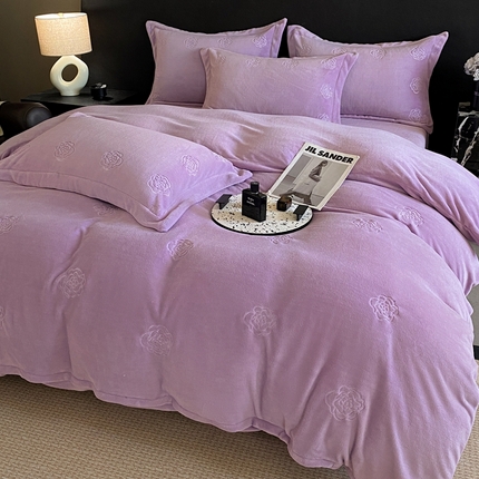 91家纺网 家纺一手货源 找家纺 （总）你好美丽 2025新款A类200克牛奶绒山茶花刺绣四件套