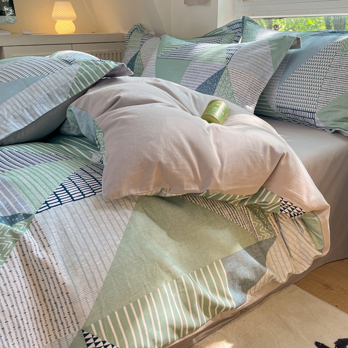 91家纺网 家纺一手货源 找家纺 涵宸家纺 2024新款加厚全棉磨毛印花四件套--罗马系列 D贝里-绿