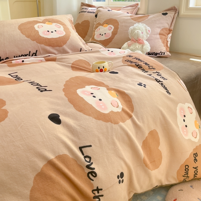 91家纺网 家纺一手货源 找家纺 沐慕 2024新款200g加厚牛奶绒四件套 呆萌熊