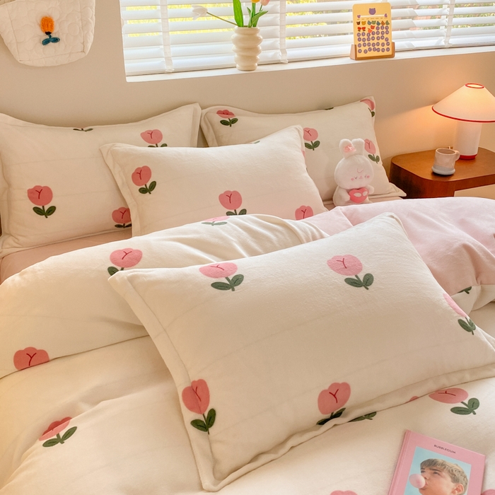 91家纺网 家纺一手货源 找家纺 沐慕 2024新款200g加厚牛奶绒四件套 郁金香