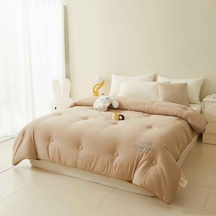 91家纺网 家纺一手货源 找家纺 梦恬佳 2024新款超柔原棉水洗棉立体边大豆被 驼色