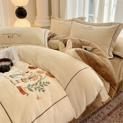 丽涵家纺 2024新品消光锦芙绒绣花四件套 奶白咖