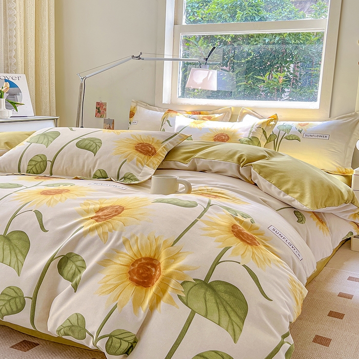 91家纺网 家纺一手货源 找家纺 品乐家纺 2024新款全棉生态棉印花磨毛被套单品 花园春景-米