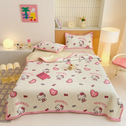 91家纺网 家纺一手货源 找家纺 希诺家居 2024新款三丽鸥正版授权加厚牛奶绒床盖三件套 爱心kt