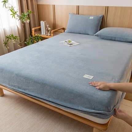 梵克保罗 2024新款纯色简约牛奶绒床笠 淡蓝