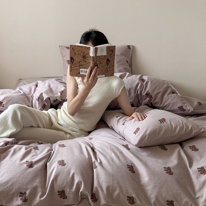 91家纺网 家纺一手货源 找家纺 窝米 2024新款全棉磨毛简约卡通系列四件套 哈尼