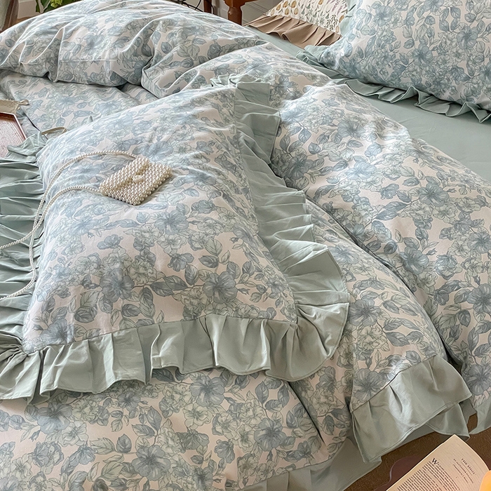 91家纺网 家纺一手货源 找家纺 窝米 2024新款全棉磨毛花边工艺款四件套 轻轻丝语蓝