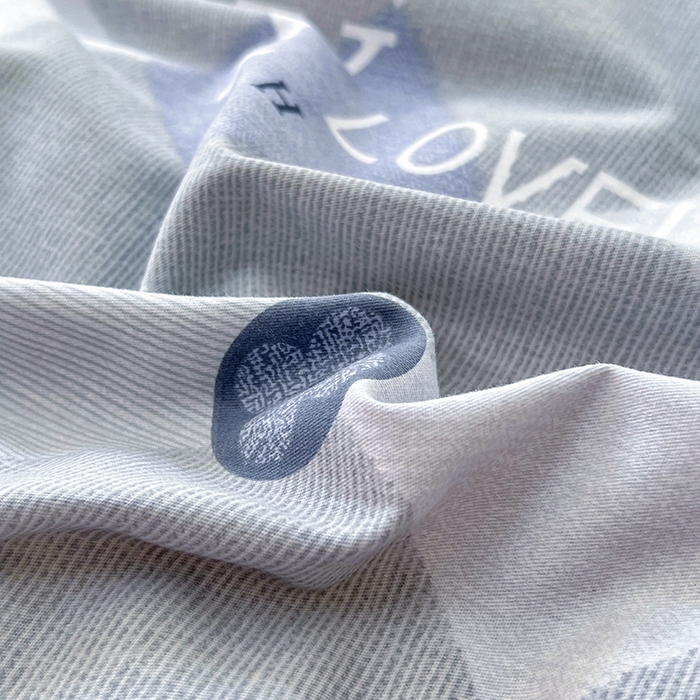 91家纺网 家纺一手货源 找家纺 品乐家纺 2024新款全棉生态棉印花磨毛四件套 乔顿-灰