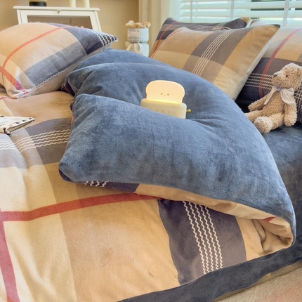 91家纺网 家纺一手货源 找家纺 （总）爱思凯家纺 2025新款190克清心系列-牛奶绒四件套