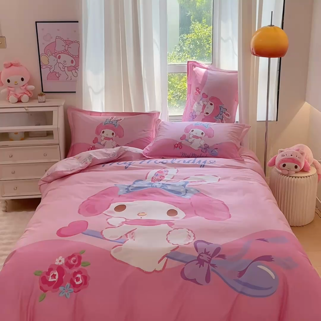 91家纺网 家纺一手货源 找家纺 蘭菲家纺 2024新款全棉大版卡通三丽鸥四件套 去约会