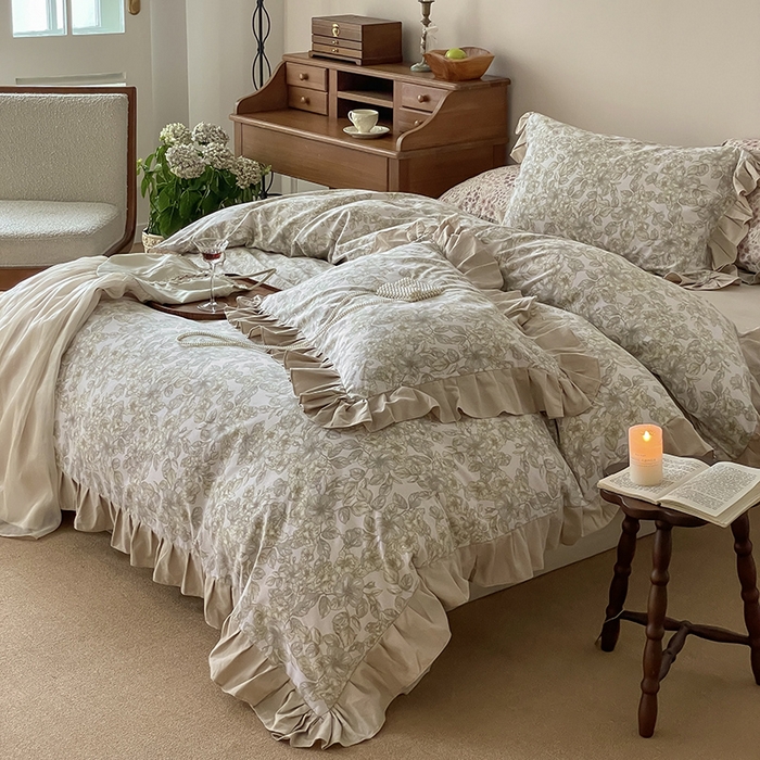 91家纺网 家纺一手货源 找家纺 窝米 2024新款全棉磨毛花边工艺款四件套 轻轻丝语驼