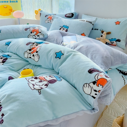 91家纺网 家纺一手货源 找家纺 （总）灰鲸 2025新款牛奶绒小清新印花四件套