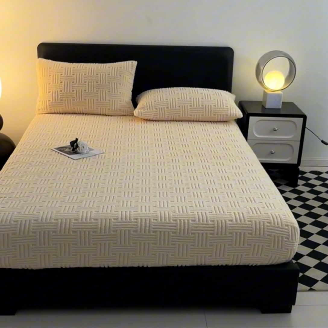 91家纺网 家纺一手货源 找家纺 欧邦 新款舒棉绒塔芙绒单品床笠可搭配同款被套 暖米杏