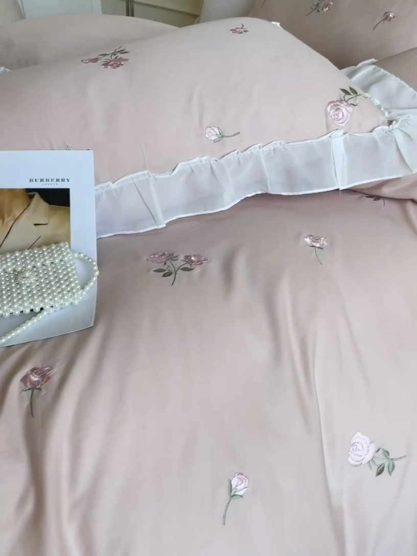 91家纺网 家纺一手货源 找家纺 理想家家纺 2024新款全棉轻奢刺绣四件套-花韵 花韵-粉