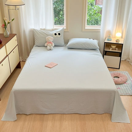 91家纺网 家纺一手货源 找家纺 桃子 2024新款ins纯棉色织水洗毛巾绣大眼仔单床单 色织水洗棉-大眼仔小蓝格