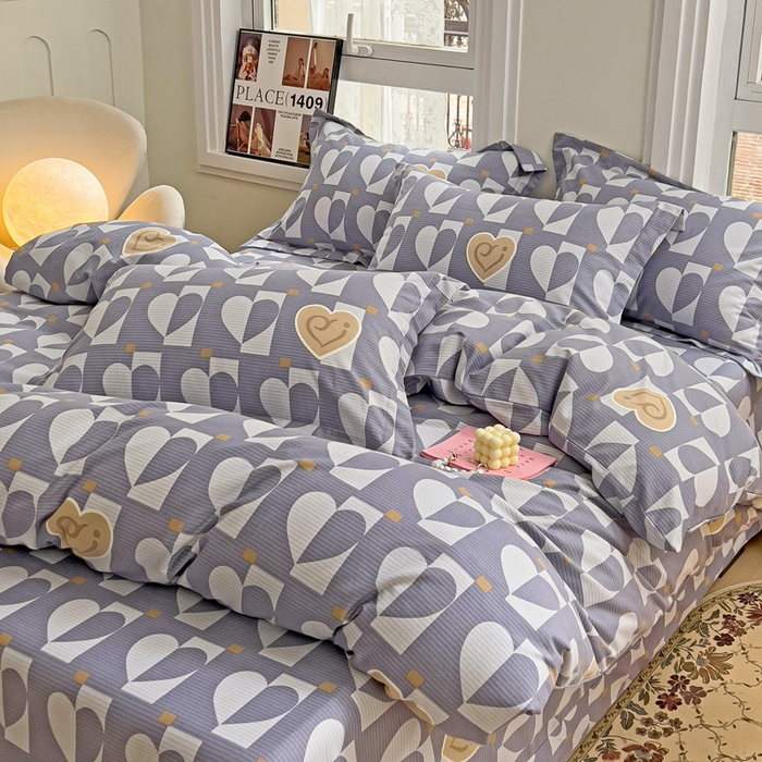 91家纺网 家纺一手货源 找家纺 品乐家纺 2024新款全棉生态棉印花磨毛被套单品 妙恋-灰