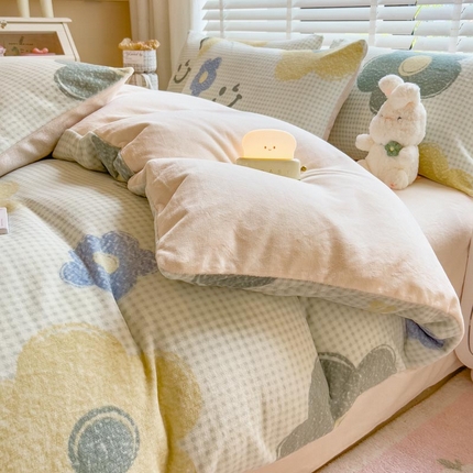 91家纺网 家纺一手货源 找家纺 （总）爱思凯家纺 2025新款190克清心系列-牛奶绒四件套