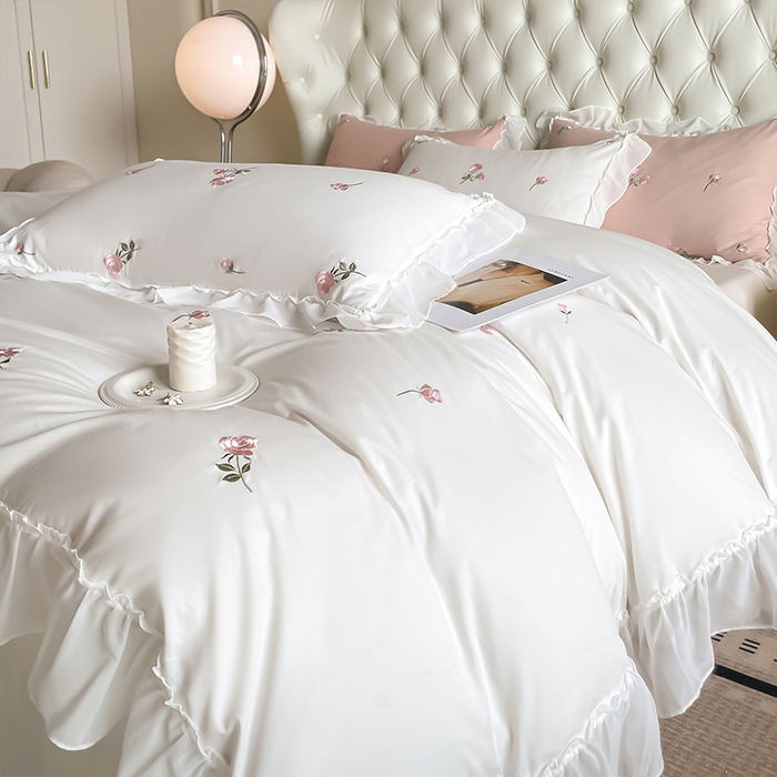 91家纺网 家纺一手货源 找家纺 理想家家纺 2024新款全棉轻奢刺绣四件套-花韵 花韵-白