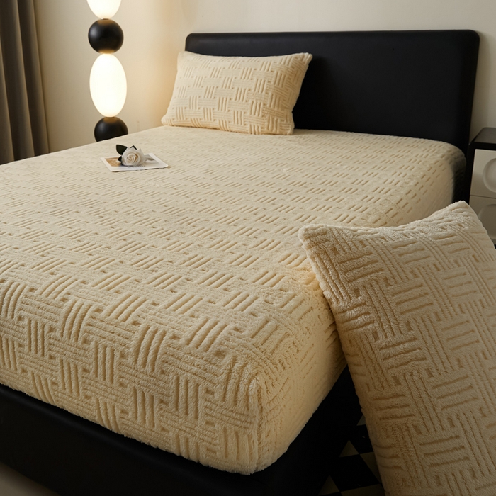 91家纺网 家纺一手货源 找家纺 欧邦 新款舒棉绒塔芙绒单品床笠可搭配同款被套 暖米杏