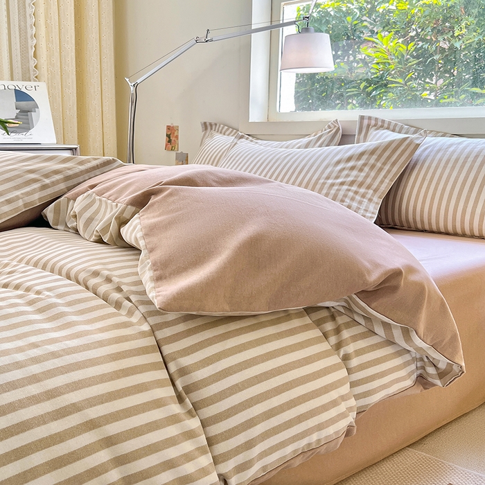 91家纺网 家纺一手货源 找家纺 品乐家纺 2024新款全棉生态棉印花磨毛被套单品 沉醉-咖