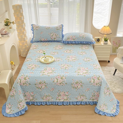 91家纺网 家纺一手货源 找家纺 （总）梦精灵家纺 2025新款牛奶绒花边绗缝工艺印花单床盖