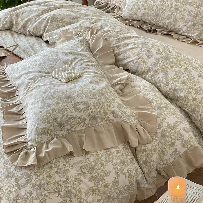 91家纺网 家纺一手货源 找家纺 窝米 2024新款全棉磨毛花边工艺款四件套 轻轻丝语驼