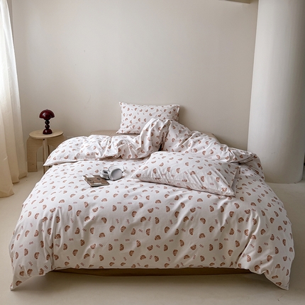 91家纺网 家纺一手货源 找家纺 窝米 2024新款全棉磨毛简约卡通系列四件套 维尼