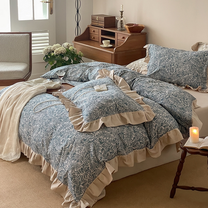 91家纺网 家纺一手货源 找家纺 窝米 2024新款全棉磨毛花边工艺款四件套 费洛蒙蓝