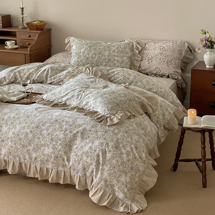 91家纺网 家纺一手货源 找家纺 窝米 2024新款全棉磨毛花边工艺款四件套 轻轻丝语驼