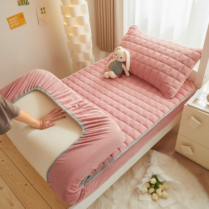 91家纺网 家纺一手货源 找家纺 （总）爱思凯家纺 2025新款【学生】牛奶绒加棉床笠