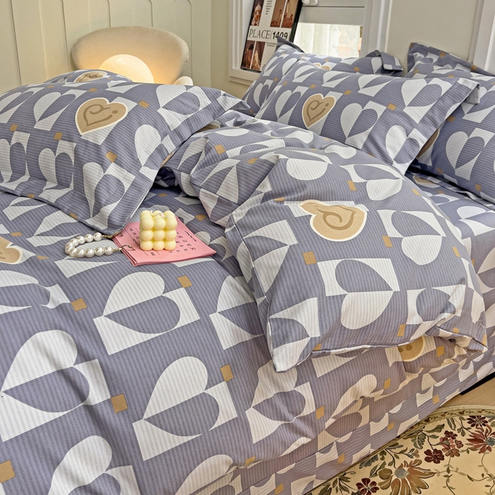 91家纺网 家纺一手货源 找家纺 品乐家纺 2024新款全棉生态棉印花磨毛被套单品 妙恋-灰