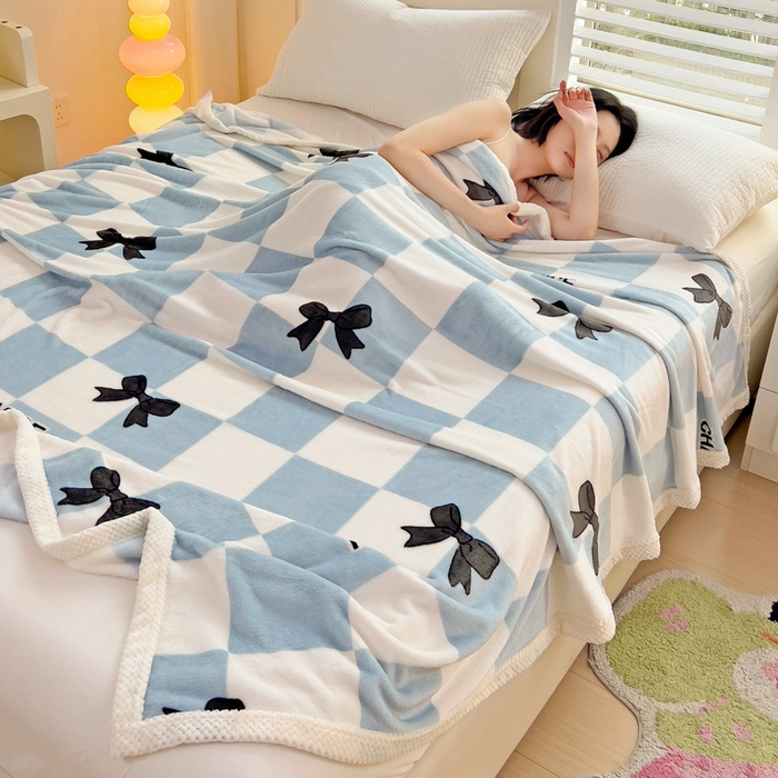 91家纺网 家纺一手货源 找家纺 千荨 2024新款亲肤舒适双面贝贝绒包边牛奶绒毛毯 贝贝绒-蝴蝶结