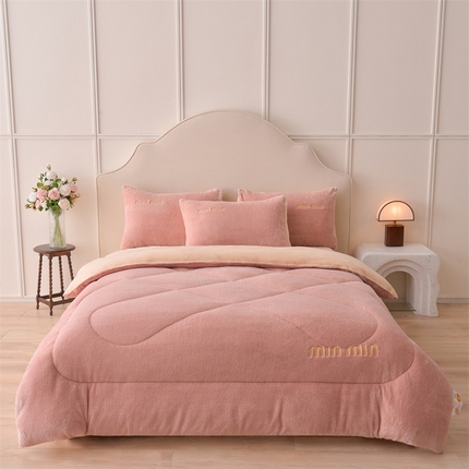 91家纺网 家纺一手货源 找家纺 （总）笙意家纺 2025新款A类刺绣加厚保暖牛奶绒冬被四件套