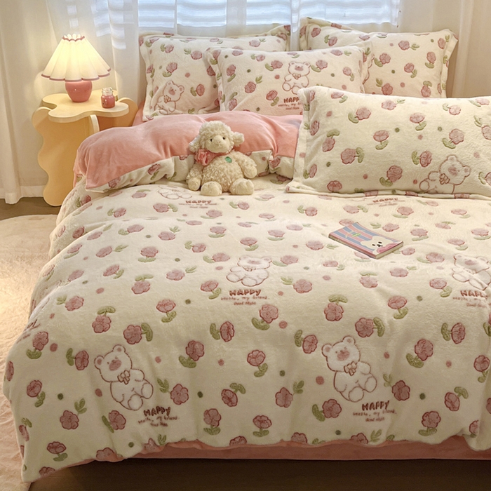 91家纺网 家纺一手货源 找家纺 韩巢家纺 2024新款加厚雪花绒印花四件套-风格一（提供卖家秀） 花花世界