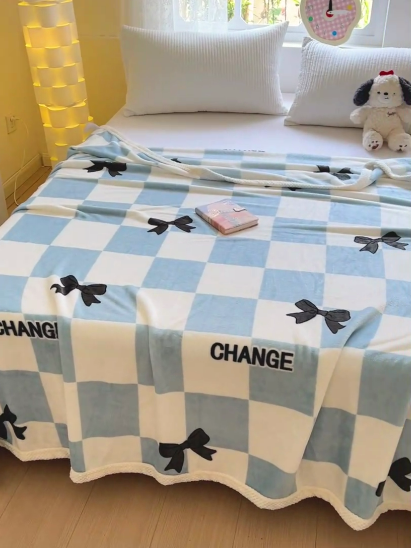 91家纺网 家纺一手货源 找家纺 千荨 2024新款亲肤舒适双面贝贝绒包边牛奶绒毛毯 贝贝绒-蝴蝶结