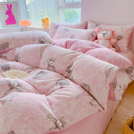 91家纺网 家纺一手货源 找家纺 （总）灰鲸 2025新款牛奶绒小清新印花四件套