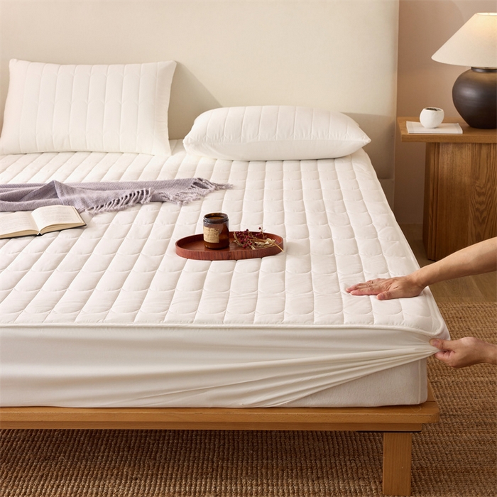 91家纺网 家纺一手货源 找家纺 三味舒屋 2024新款加高全棉夹棉床笠系列 波光白