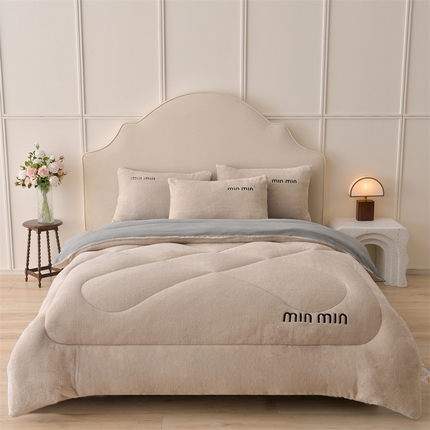 91家纺网 家纺一手货源 找家纺 （总）笙意家纺 2025新款A类刺绣加厚保暖牛奶绒冬被四件套