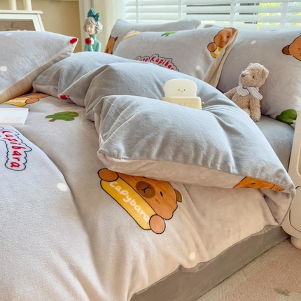 91家纺网 家纺一手货源 找家纺 （总）爱思凯家纺 2025新款190克清心系列-牛奶绒四件套