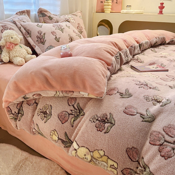 91家纺网 家纺一手货源 找家纺 韩巢家纺 2024新款加厚雪花绒印花四件套-风格一（提供卖家秀） 花园熊(粉)